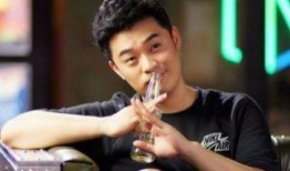 最狠爆料明星是谁呀视频,揭秘“最狠爆料明星”身份之谜