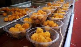 美食爆料小品视频下载