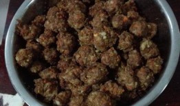 爆料肉丸制作过程视频,从原料到成品，一探究竟